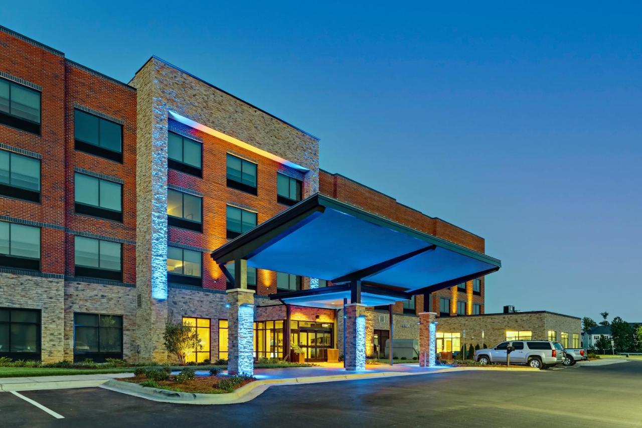 Holiday Inn Express & Suites - Winston - Salem Sw - Clemmons By Ihg Exterior foto