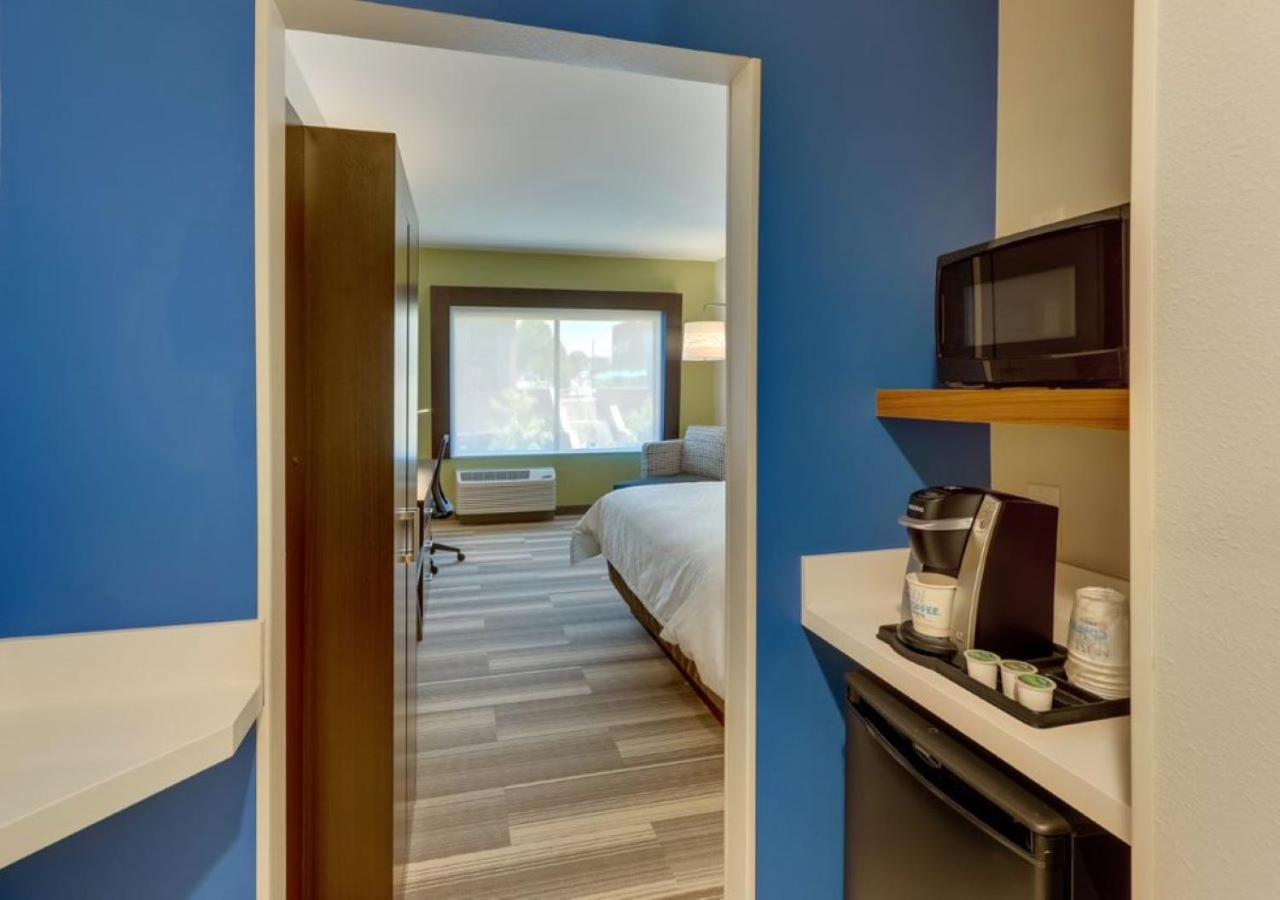 Holiday Inn Express & Suites - Winston - Salem Sw - Clemmons By Ihg Exterior foto
